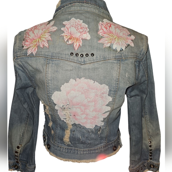 Urban Behavior Denim Jacket - Picture 1 of 16